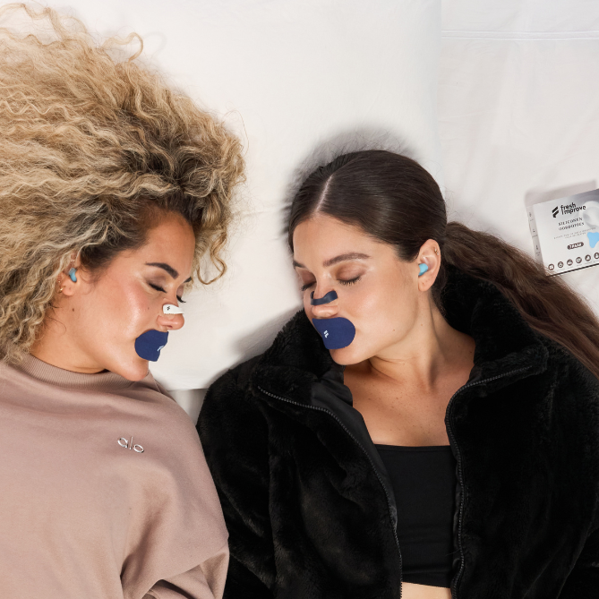 5 Slaaptips om Snurken te Verminderen – inclusief de kracht van magnetische neusstrips